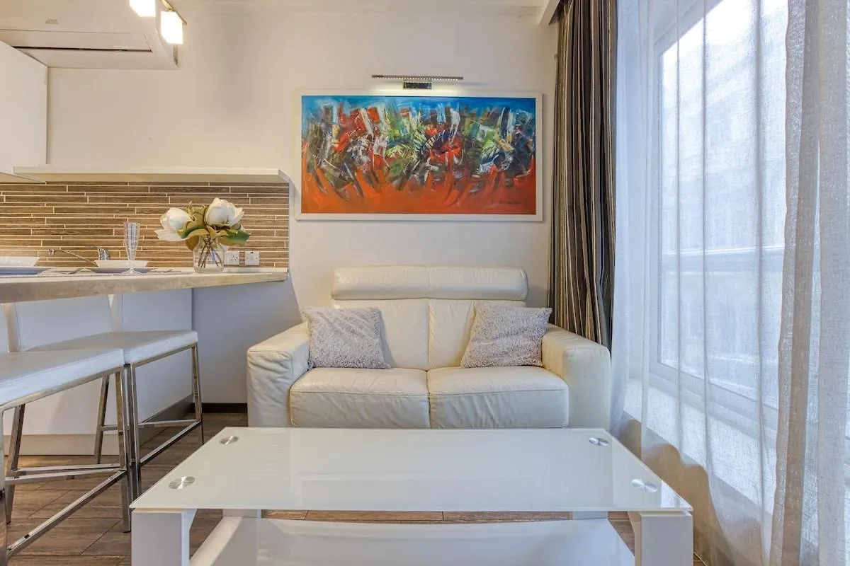 Stylish 1Bedroom Studio In The Heart Of St Julians 101 San Ġiljan