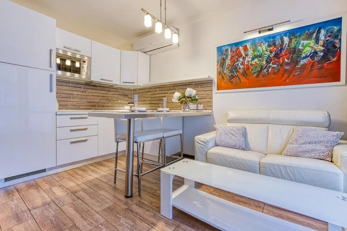 Stylish 1Bedroom Studio In The Heart Of St Julians 101 San Ġiljan